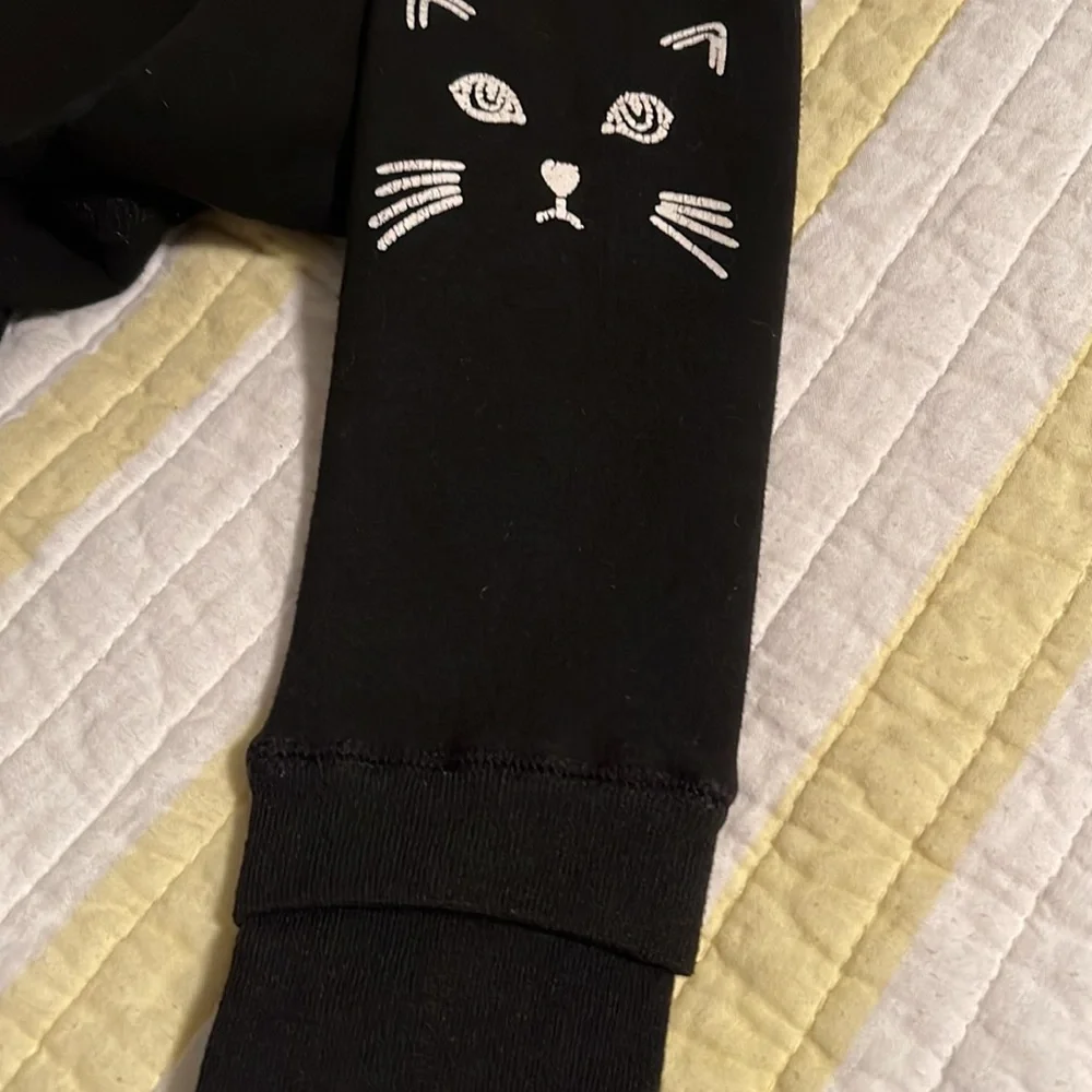 NO LONGER AVAILABLE Great pair of leggings. Heavy thick super warm. . - Picture 2 of 5